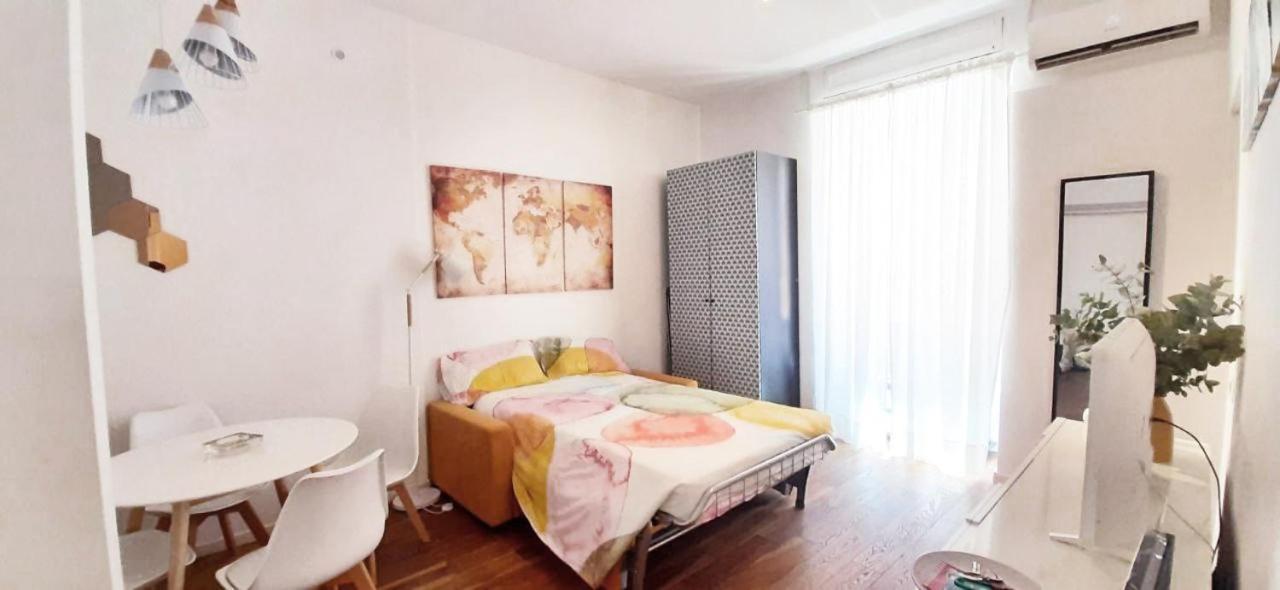 דירות Cheerful Flat In Funky רומא מראה חיצוני תמונה