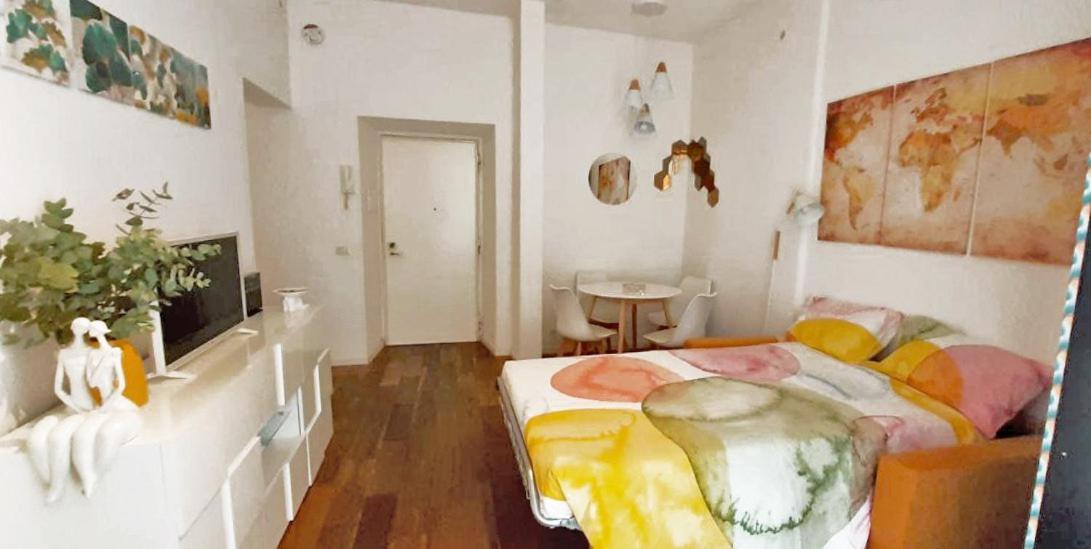דירות Cheerful Flat In Funky רומא מראה חיצוני תמונה